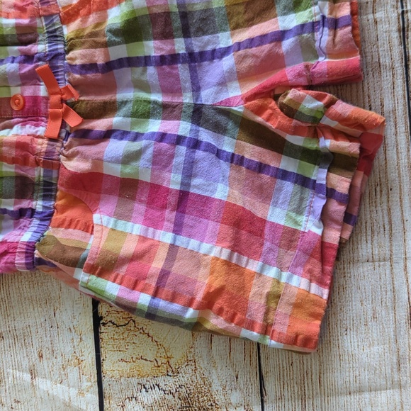 Gymboree Size 5 Plaid Romper With Floral Accent - Picture 3 of 4